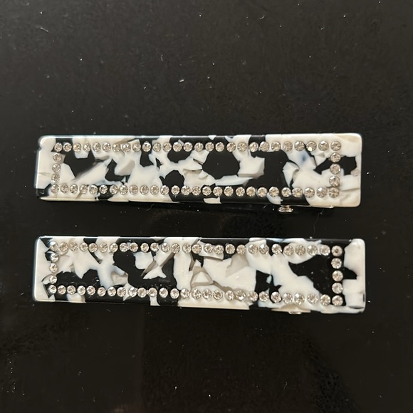 ALDO ARABELLE HAIR CLIPS - Picture 3 of 5